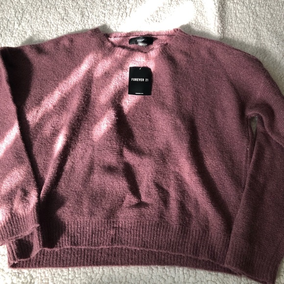 Forever 21 Keyhole Back Sweater 🆕 - Picture 1 of 3